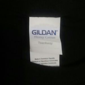 gildan tearaway